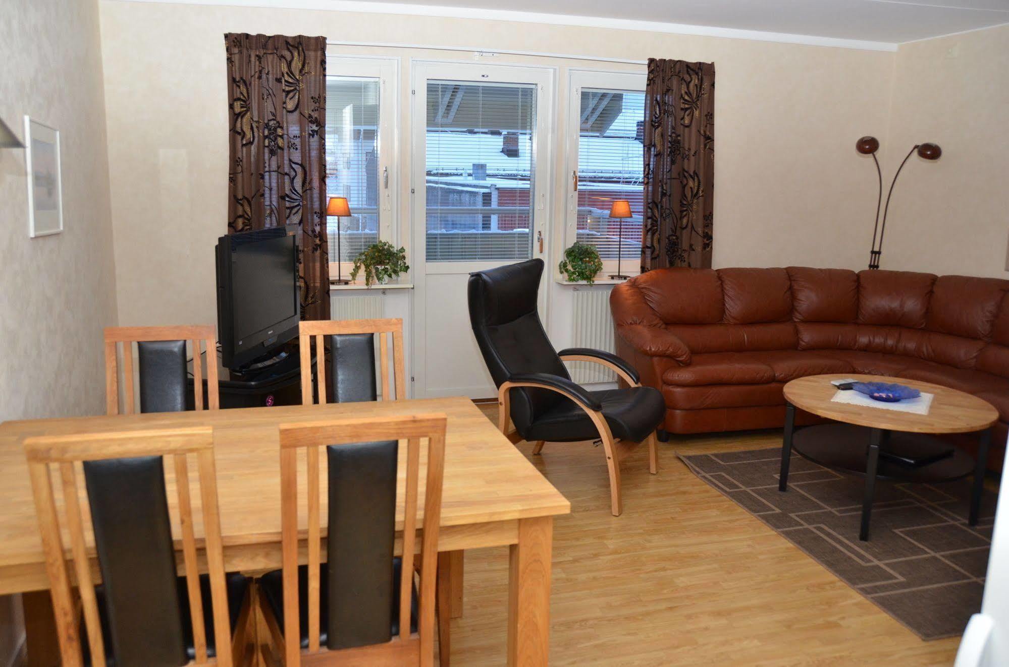 Simloc Hotel Drottninggatan Arjeplog Zewnętrze zdjęcie
